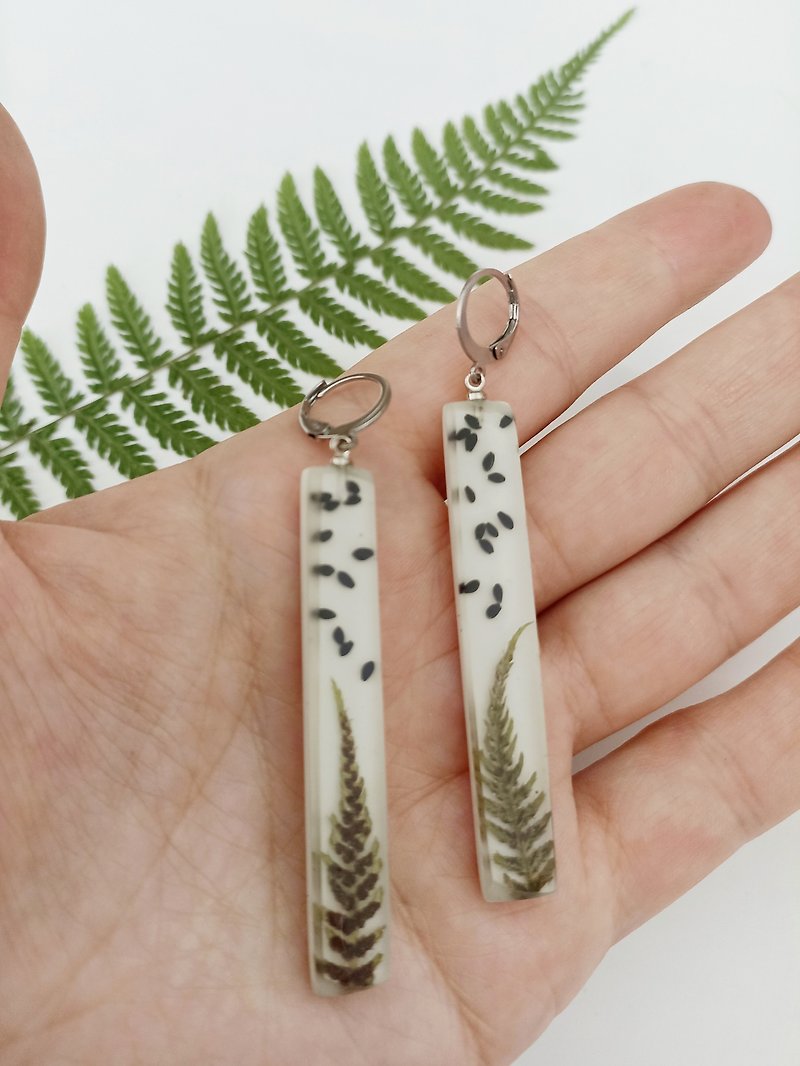 Fern earrings Rectangle earrings resin Flowers in resin  生日禮物 項鍊 - Earrings & Clip-ons - Resin Green