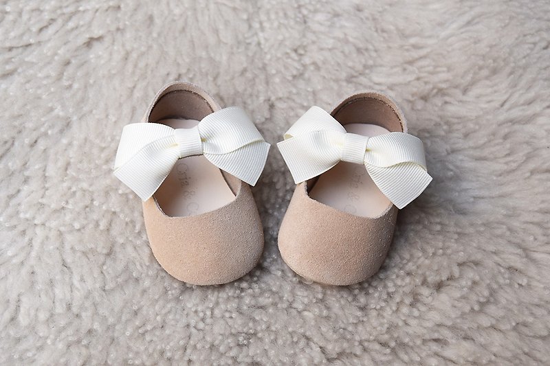Beige Baby Girl Shoes, Baby Moccasins, Leather Baby Shoes with Bow, Crib Shoes - รองเท้าเด็ก - หนังแท้ สีกากี
