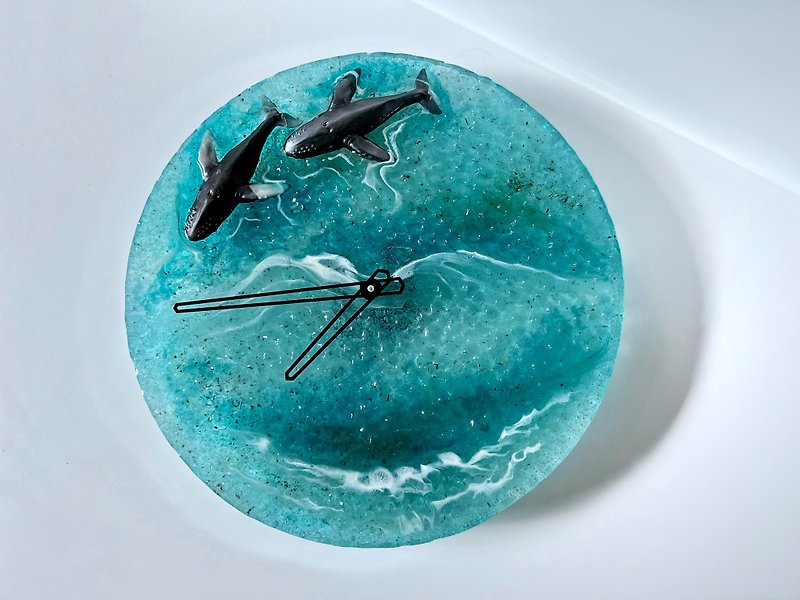 レジン 時計 ブルー - Aizen Beach 壁掛け時計 貝殻入り樹脂海時計 壁飾り 掛鐘 藍染 女 禮物 入厝禮物