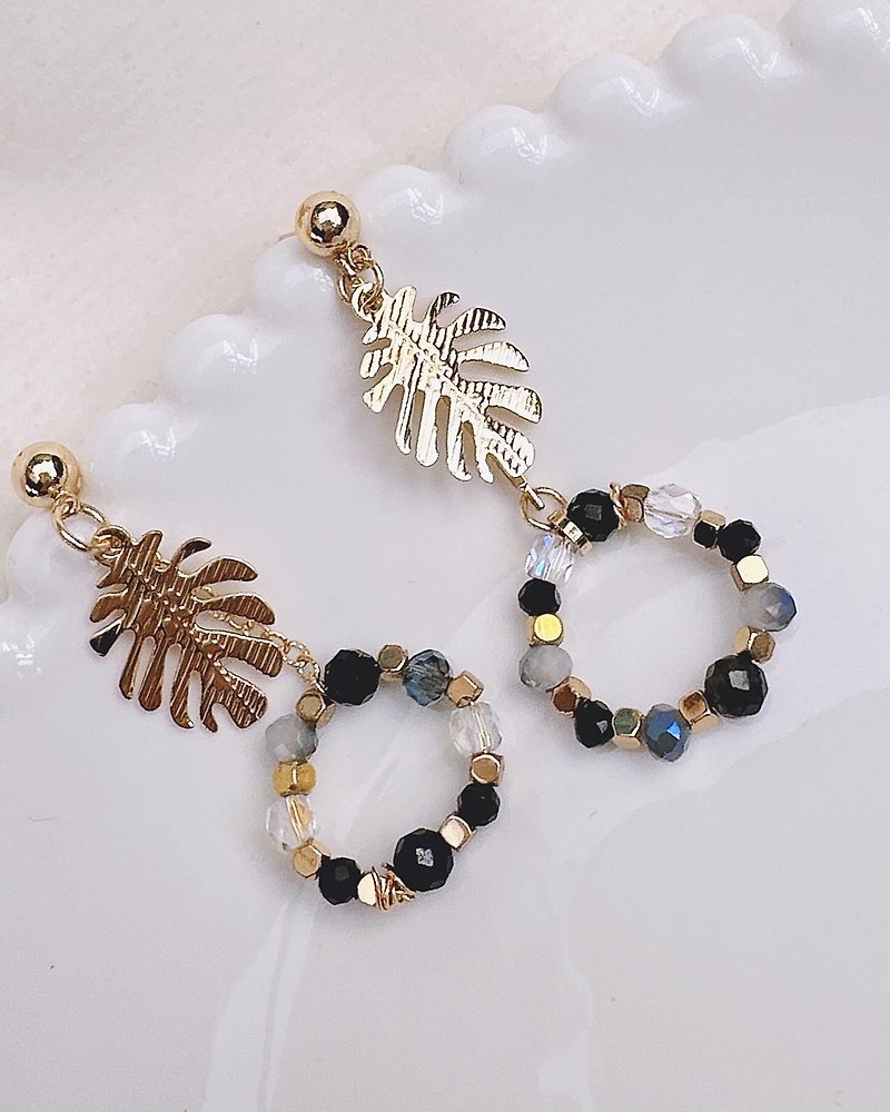 C&W handmade natural white crystal obsidian black spinel turtle 14ks925 earrings - Earrings & Clip-ons - Jade Gold