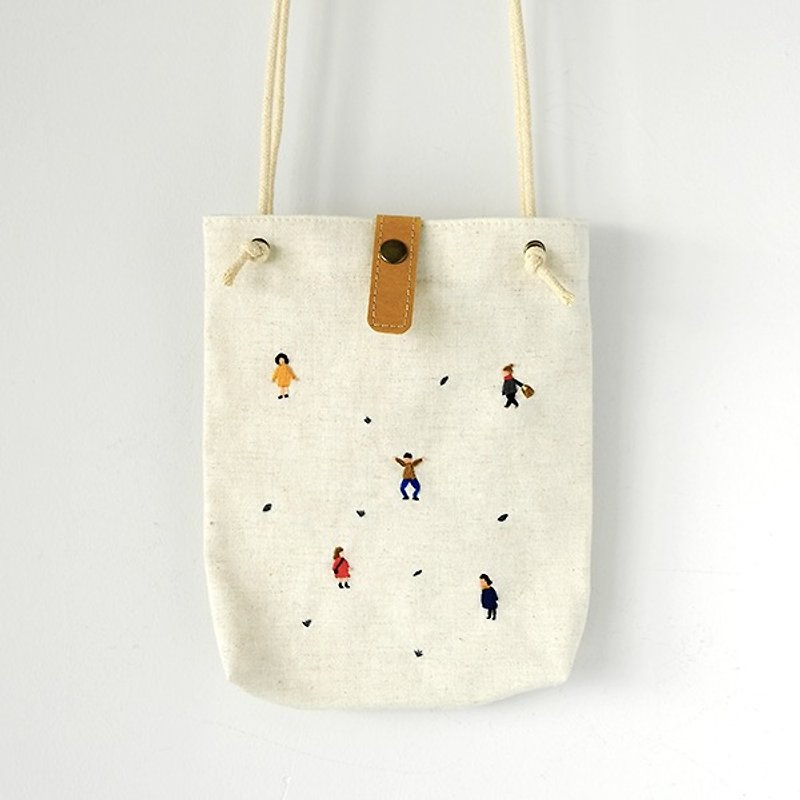 Everybody side backpack - beige - Messenger Bags & Sling Bags - Thread White