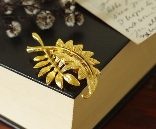 【シュウシュウ】リモージュ 貴婦人 ブローチ アンティーク シュウシュウ様専用】リモージュ 貴婦人 ブローチ アンティーク