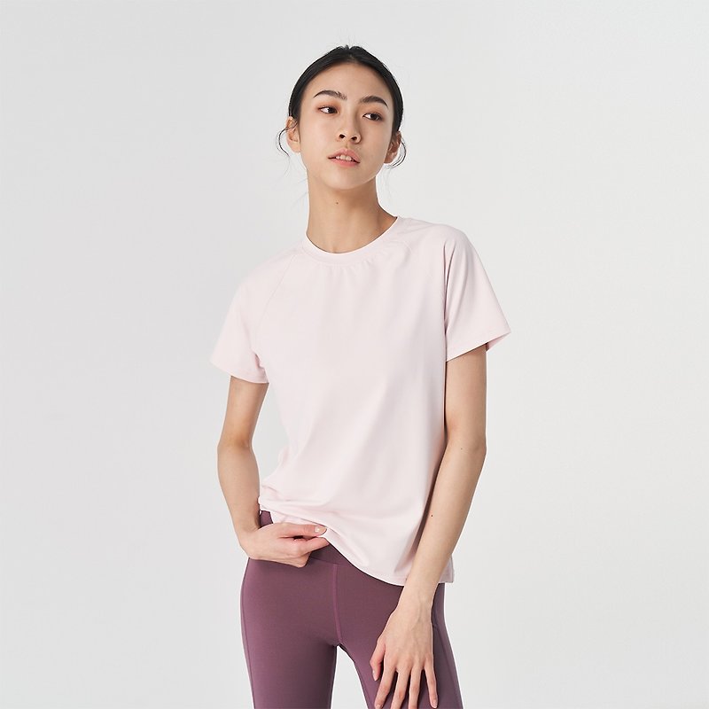 【GLADE.】Blissful Cool Anti-UV Women's Short-Sleeved Fitness Top (Sakura Pink) - Women's Sportswear Tops - Polyester Pink