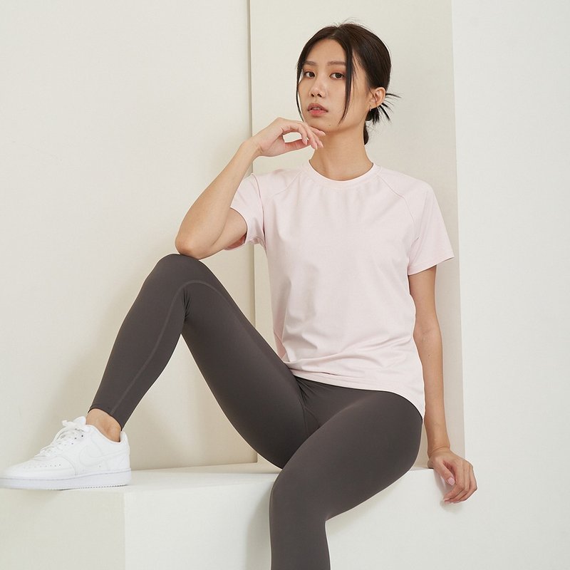 【GLADE.】Blissful涼感抗UV女短袖健身上衣 (櫻花粉) - 女運動上衣/背心 - 聚酯纖維 粉紅色