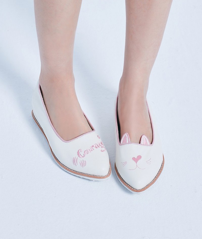 [Love and Courage] Asymmetrical Kitty Inner Height Increase Shoes_Pink and White Girl's Heart - รองเท้าลำลองผู้หญิง - หนังแท้ ขาว