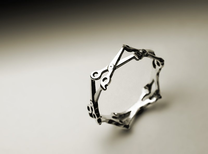 Many small scissors Silver ring - แหวนทั่วไป - โลหะ 