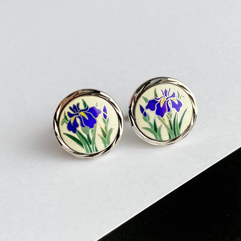 Silver Iris [Cream] Cloisonne cufflinks (cufflinks) Pure silver metal cloisonne Silver hardware - กระดุมข้อมือ - เงิน ขาว