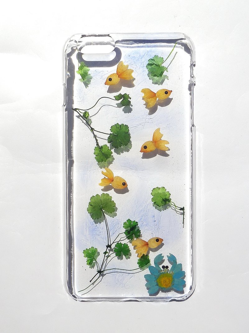 Handmade phone case, Pressed flowers phone case, The little fishes - Phone Cases - Plastic 
