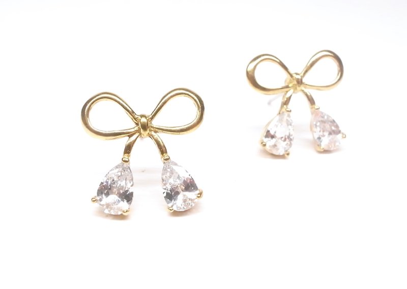 Ebony [bow brass small zircon earrings] a pair - ต่างหู - โลหะ สีทอง