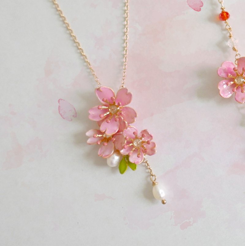 Aramore copper wire cherry necklace - สร้อยติดคอ - โลหะ สึชมพู