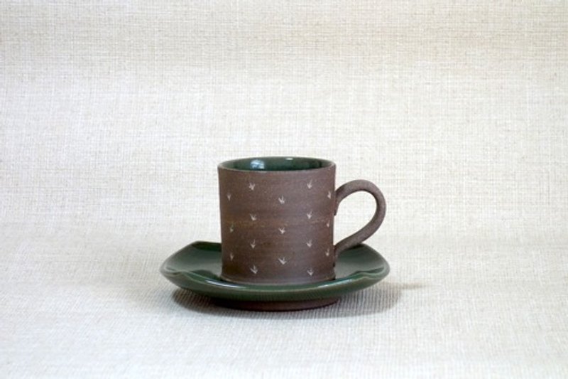 Cup & Saucer Inlaid Celadon Glaze B - Mugs - Pottery Green