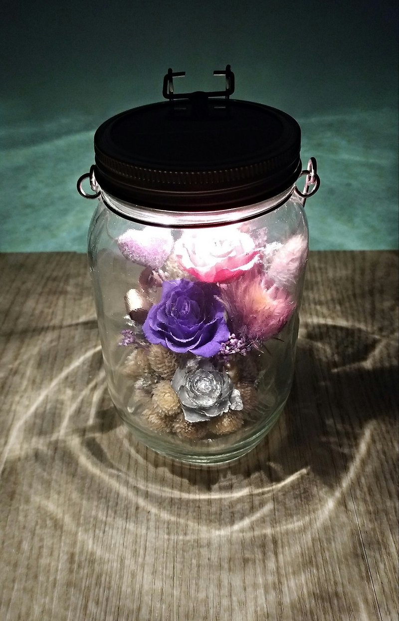 漫森態 不凋花LED玻璃燈罐 - 乾花/永生花 - 植物．花 紫色
