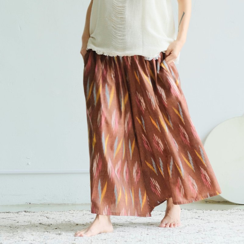 散狀大寬褲 / Ikat 肉桂捲 - 女長褲 - 棉．麻 咖啡色