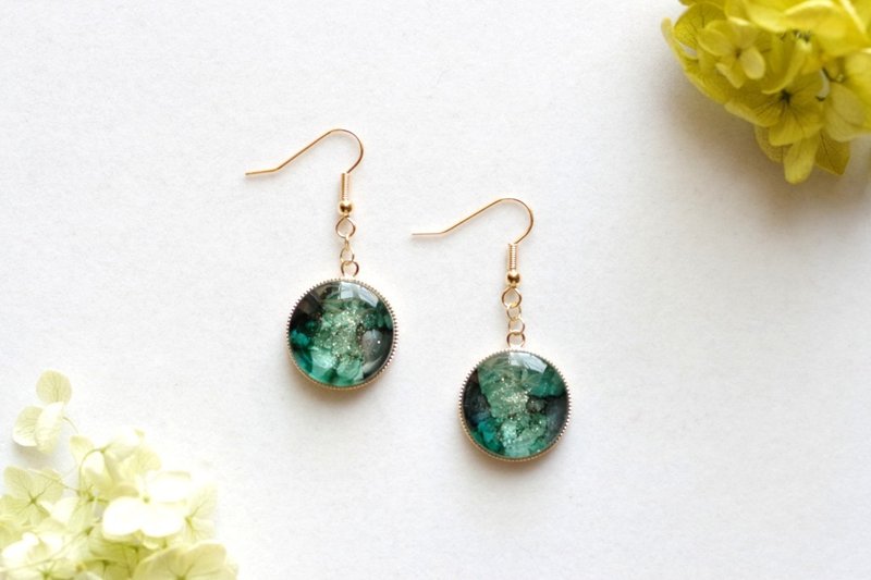 Resin Art Round Earrings - Banquet in the Ruins - Earrings & Clip-ons - Resin Green