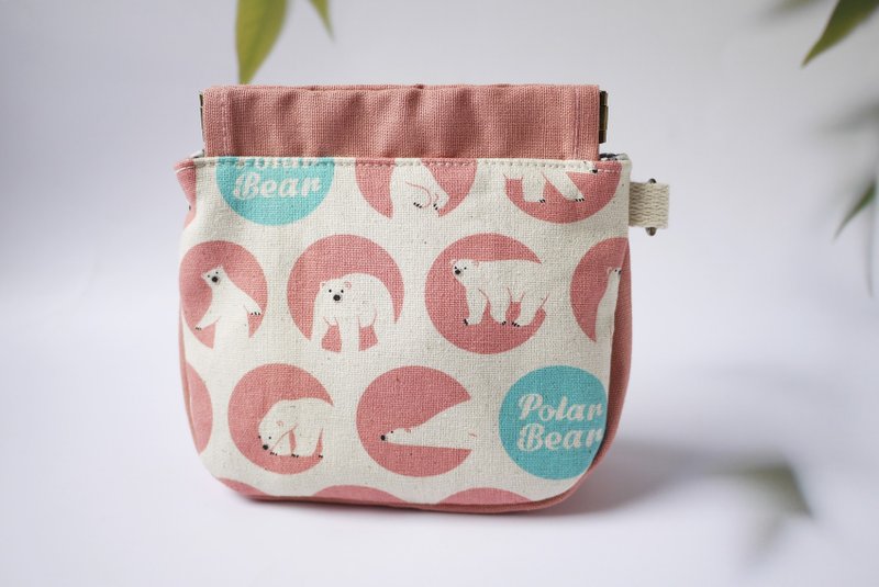 棉棉包/小物收納/彈片口金包/24H出貨/小貓愛衝浪/北極熊粉 - 零錢包/小錢包 - 棉．麻 