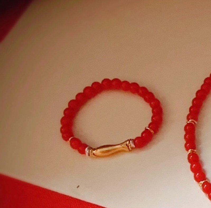 2mm natural red coral antique Silver small yellow croaker design beaded ring s - สร้อยข้อมือ - เครื่องประดับพลอย สีแดง