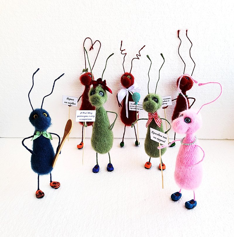 ゴキブリ、手作りおもちゃ、編み物おもちゃ。インテリアデザイン、面白い贈り物 - 人形・フィギュア - 刺しゅう糸 多色