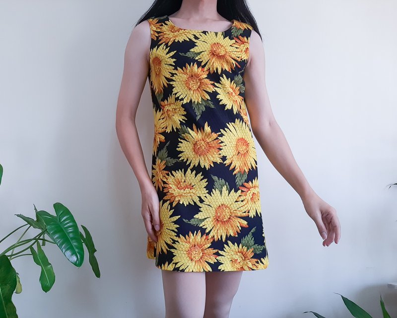 復古 60 年代 70 年代花卉蕾絲摩登迷你連身裙 向日葵針織 - 洋裝/連身裙 - 聚酯纖維 黃色