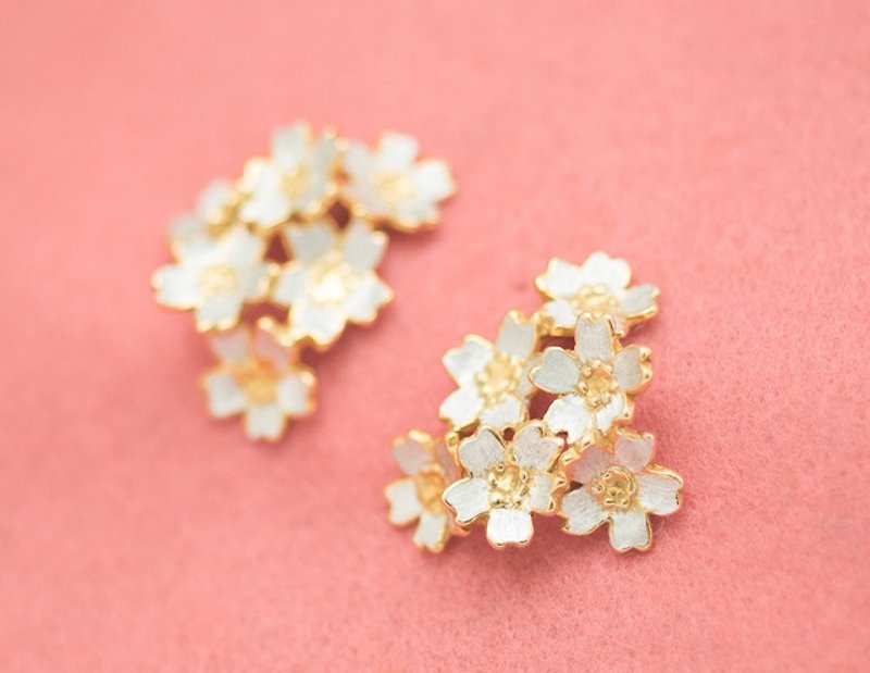 Japanese jewelry - Sakura - large earrings - Cherry blossom - Earrings & Clip-ons - Other Metals Gold