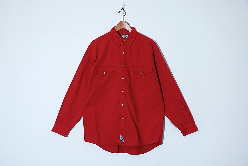 Giraffe Giraffe Man _ Brand Levi's Crimson Wide Vintage Denim Shirt - Women's Shirts - Cotton & Hemp Red