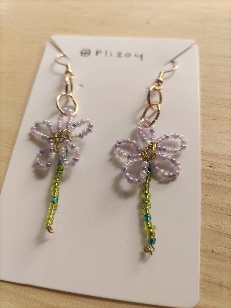 Floral Glass Beads Earrings Handmade (Purple) - 耳環/耳夾 - 玻璃 多色