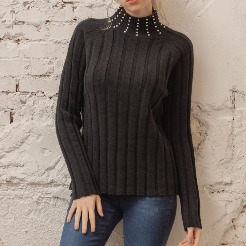 釘珠坑條微高領毛衣   黑 - 女毛衣/針織衫 - 聚酯纖維 黑色