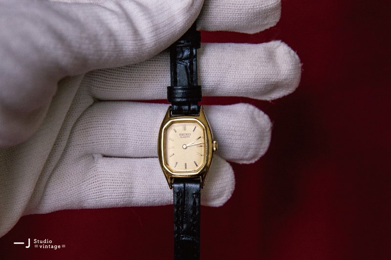 (售完)SEIKO 金色八角鏡面 酒桶形錶殼 義大利真皮錶帶 古董錶 - 女錶 - 其他材質 金色