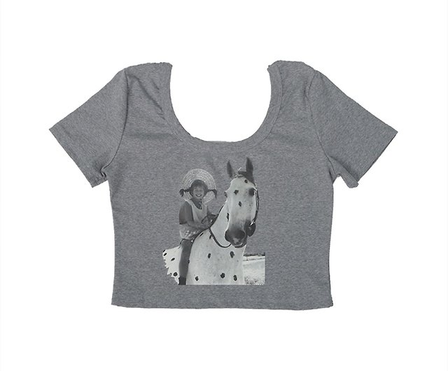 U-neck cute print short T-shirt bear/pony - Shop mof-giftshop Women's T- Shirts - Pinkoi