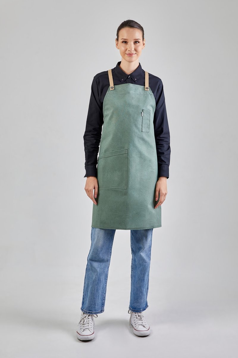 12Crossback  Apron - (Forest Green) 工作服 圍裙 - 圍裙 - 棉．麻 綠色