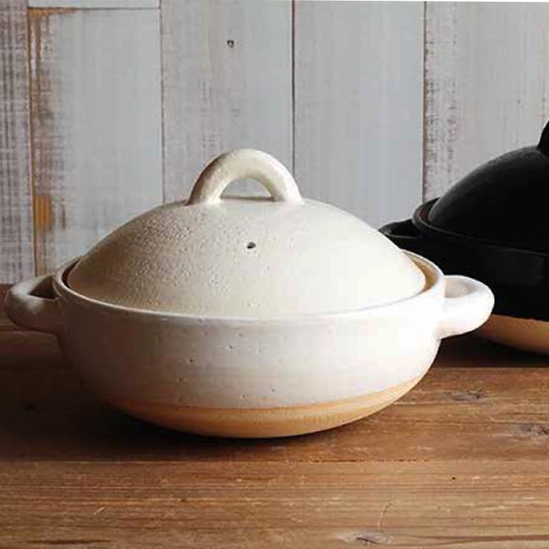 TOJIKI TONYA Iga earthenware pot (two sizes) - กระทะ - ดินเผา ขาว