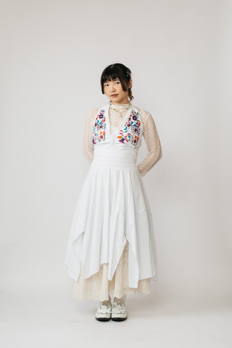 墨西哥刺繡綁帶洋裝.Mexican Folk Halter Dress【初戀販賣所】 - 洋裝/連身裙 - 棉．麻 白色