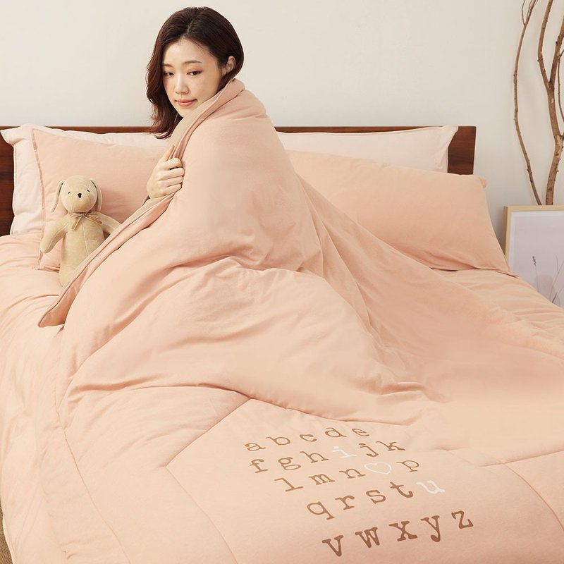 Letter single warm quilt-rose honey pink - ผ้าห่ม - ผ้าฝ้าย/ผ้าลินิน สึชมพู