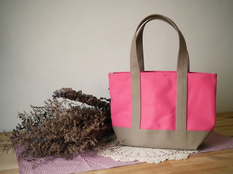 Classic tote bag Msize beanpaste x milktea -beanpaste x milktea- - Messenger Bags & Sling Bags - Other Materials Pink