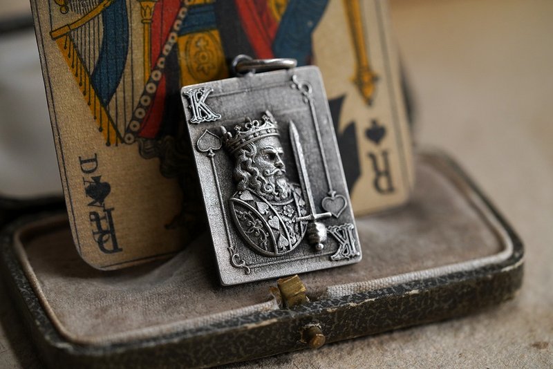 925銀撲克牌吊墜-黑桃國王 (P469) (不含項鍊) - 項鍊 - 純銀 