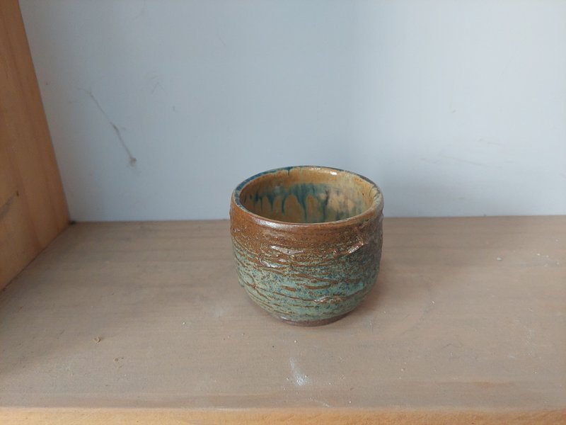 在深海裡  茶杯 - 茶壺/茶杯/茶具 - 陶 