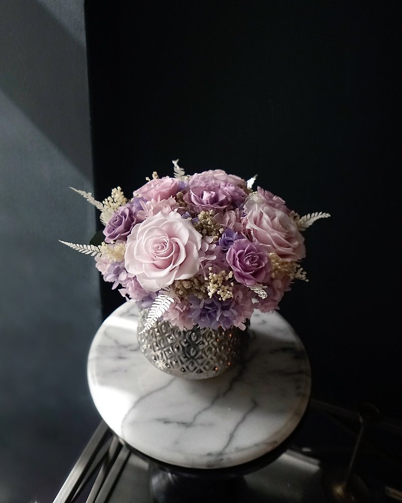 Mother's Day Flower Ceremony Purple Rose Carnation Hydrangea Immortal Flower Not Withered Flower Silver Porcelain Table Flower - ช่อดอกไม้แห้ง - พืช/ดอกไม้ สีม่วง