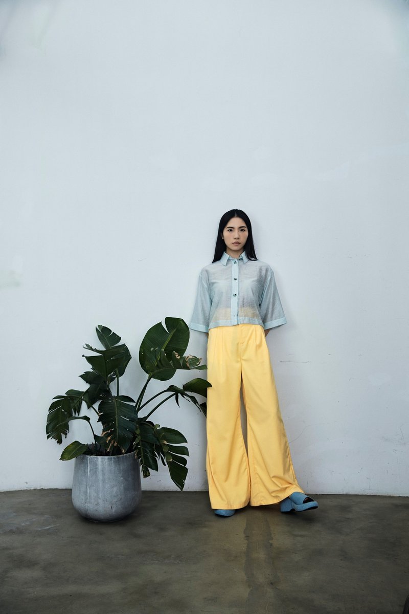 綠色短袖落肩襯衫 - 女襯衫 - 其他材質 綠色