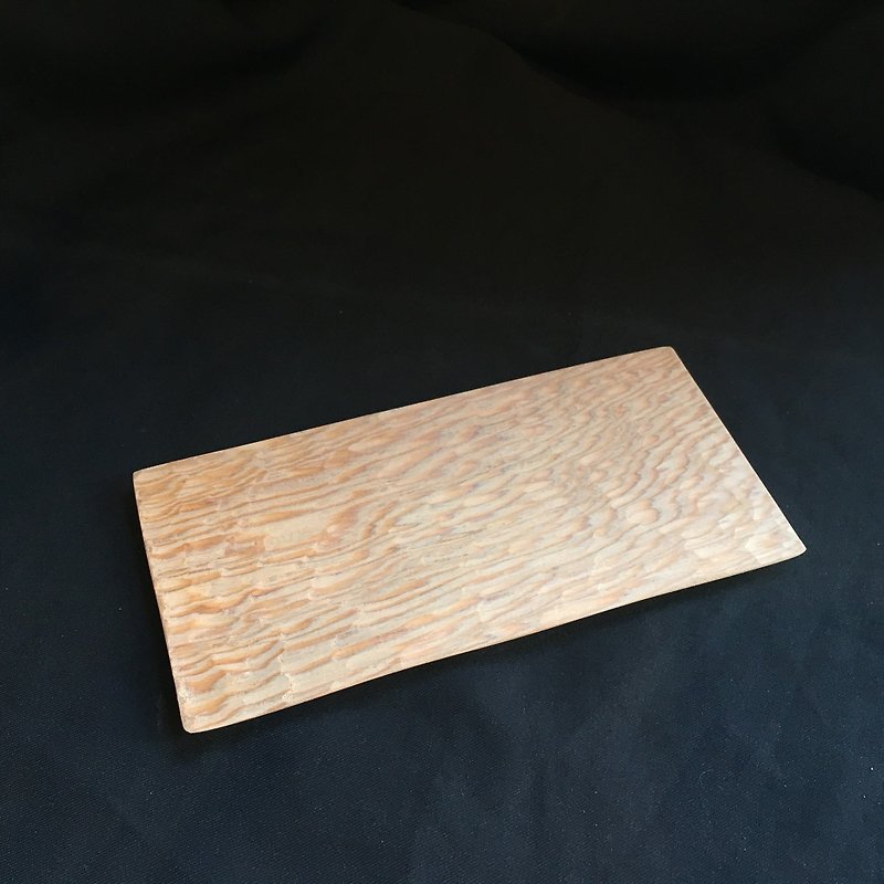 Engraved plate _ cypress _ shallow plate-B - จานเล็ก - ไม้ 