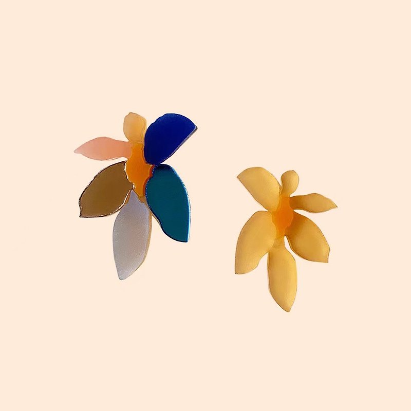 Rainbow Pansy Flower Earrings Acrylic Stud Earrings/Ear Clips - Earrings & Clip-ons - Acrylic Orange