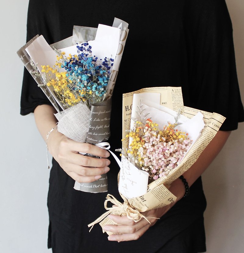 - Baby's breath small bouquet- dry bouquet graduation bouquet graduation gift custom bouquet - ช่อดอกไม้แห้ง - พืช/ดอกไม้ สีน้ำเงิน