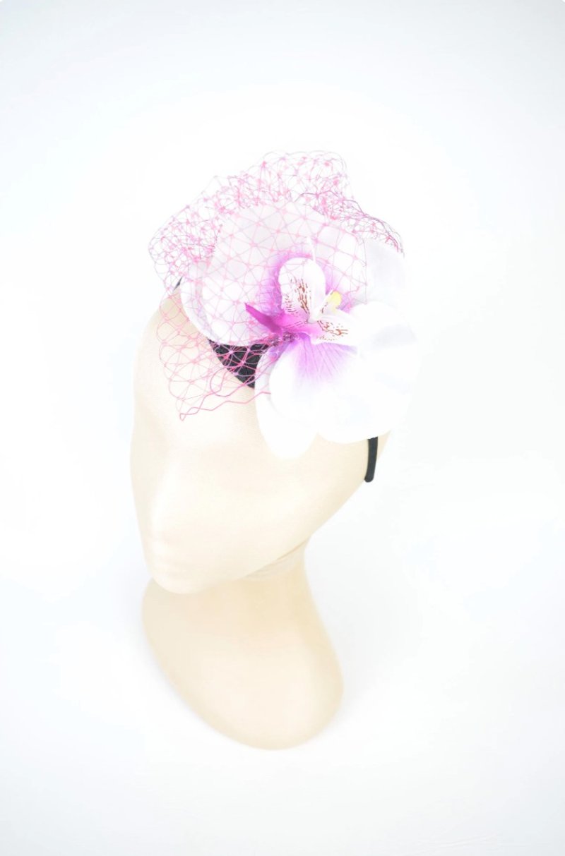 SALE! Flower Crown Bridal Headpiece in White and Pink with Silk Orchid and Veil - 髮夾/髮圈 - 其他材質 粉紅色
