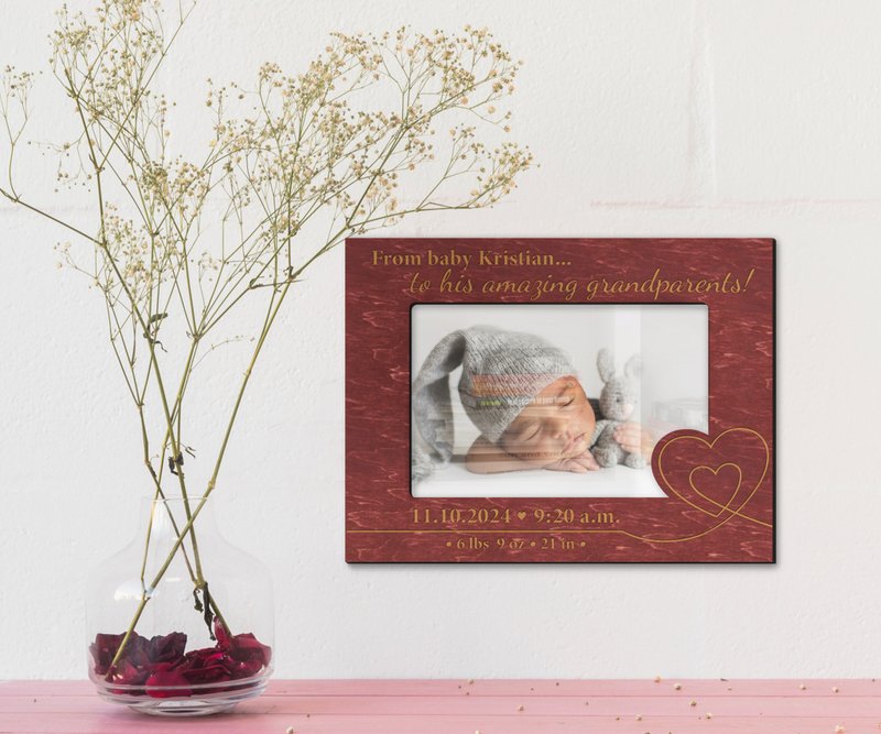 Personalized newborn picture frame Pregnancy & Baby reveals Photo frame - 相框/畫框 - 木頭 紅色