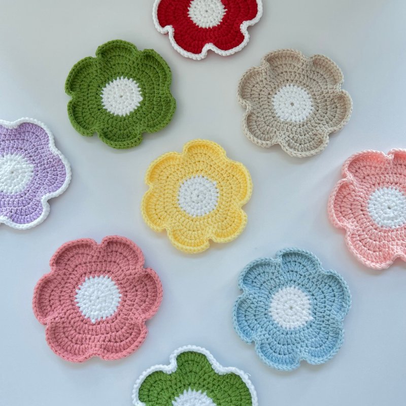 Handmade Crochet Coaster - ผ้ารองโต๊ะ/ของตกแต่ง - ผ้าฝ้าย/ผ้าลินิน หลากหลายสี