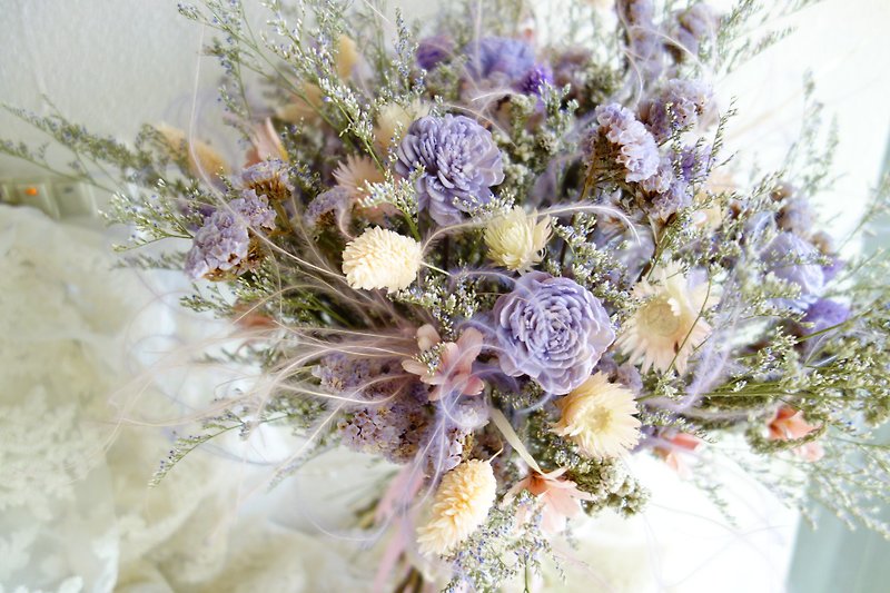婚禮花飾系列~粉紫色自然束感捧花 分享花束 - 乾燥花/永生花 - 植物．花 紫色