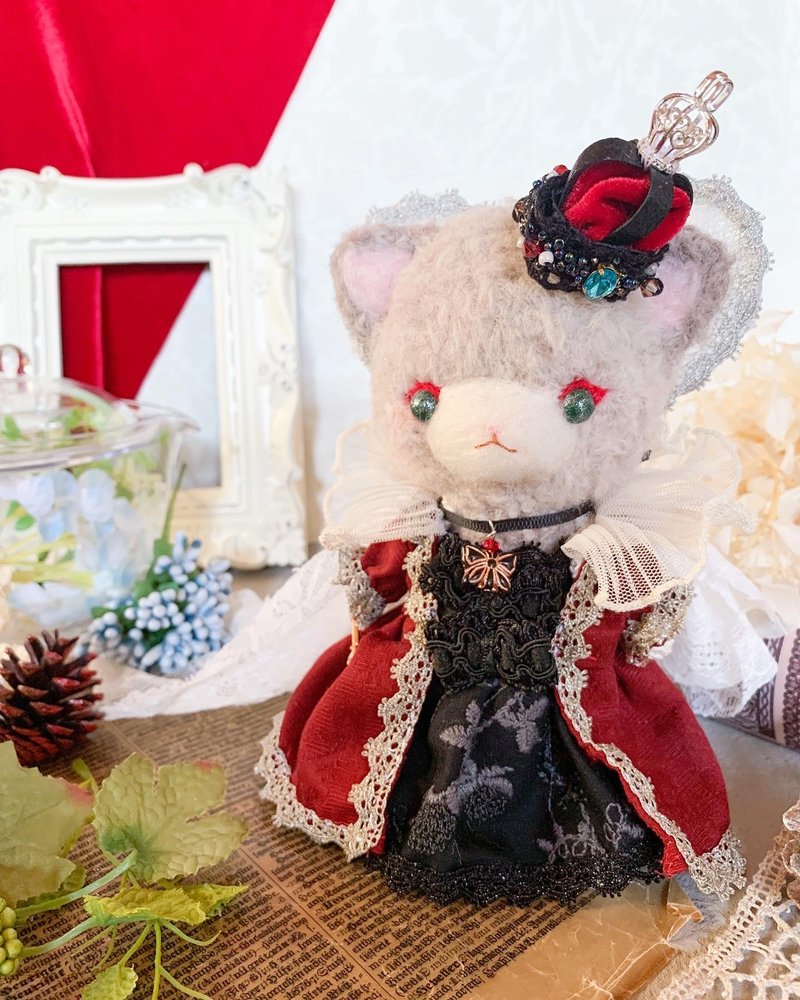 あみぐるみドール【気まぐれ女王の優雅なお茶会】Queen Anne - 公仔/玩偶 - 聚酯纖維 紅色