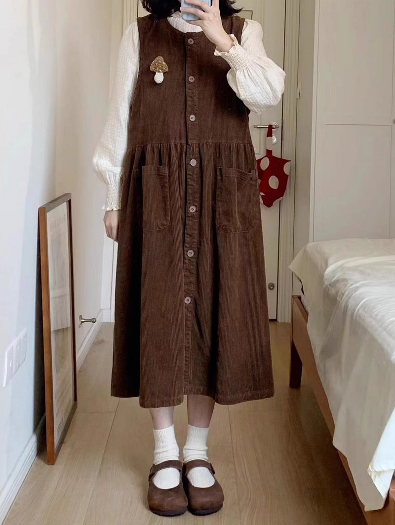 [Mori Zhihai] Corduroy breasted vest dress can be worn twice (pre-order + ready stock) - One Piece Dresses - Other Materials Brown