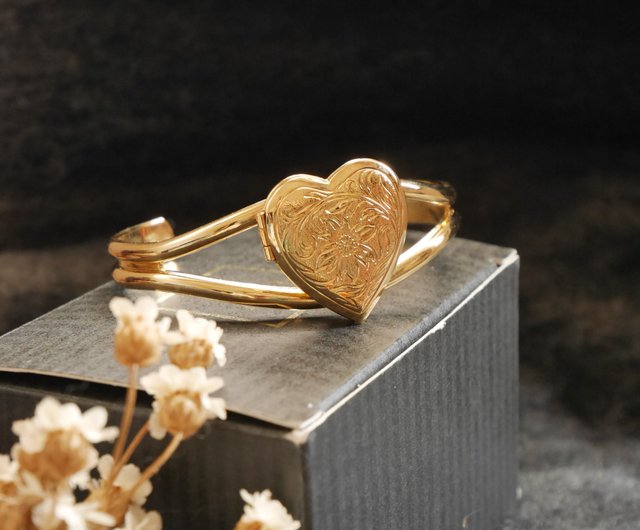 アンティーク エイボン 1993 ゴールド刻印 ハート ロケット フォト