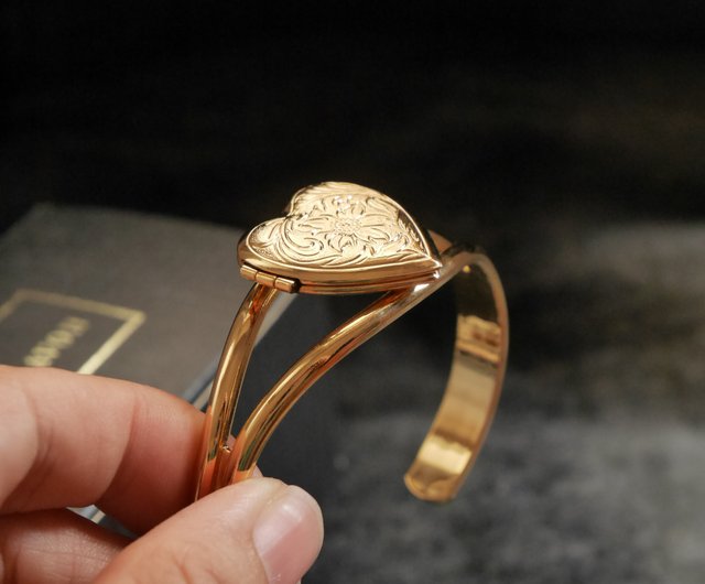 アンティーク エイボン 1993 ゴールド刻印 ハート ロケット フォト