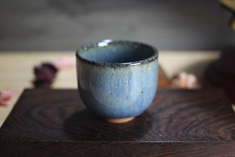 【送禮好物】90ml 天目釉 直身圓口杯 酒杯 鶯歌名家葉敏祥作 - 茶壺/茶杯/茶具 - 瓷 