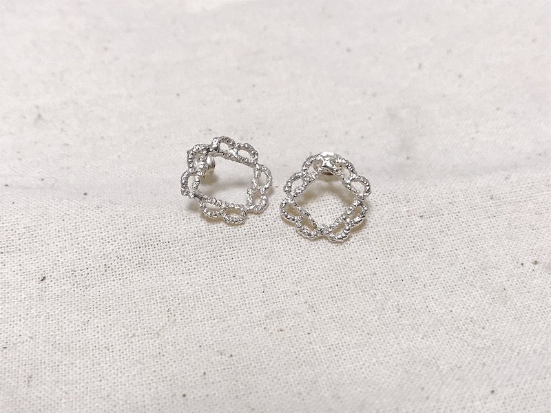square pierced earrings/スクエア ピアス - ピアス・イヤリング - 金属 シルバー